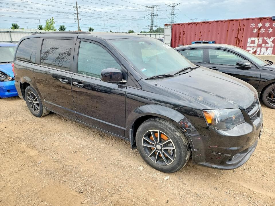 2019 DODGE GRAND CARAVAN GT 4