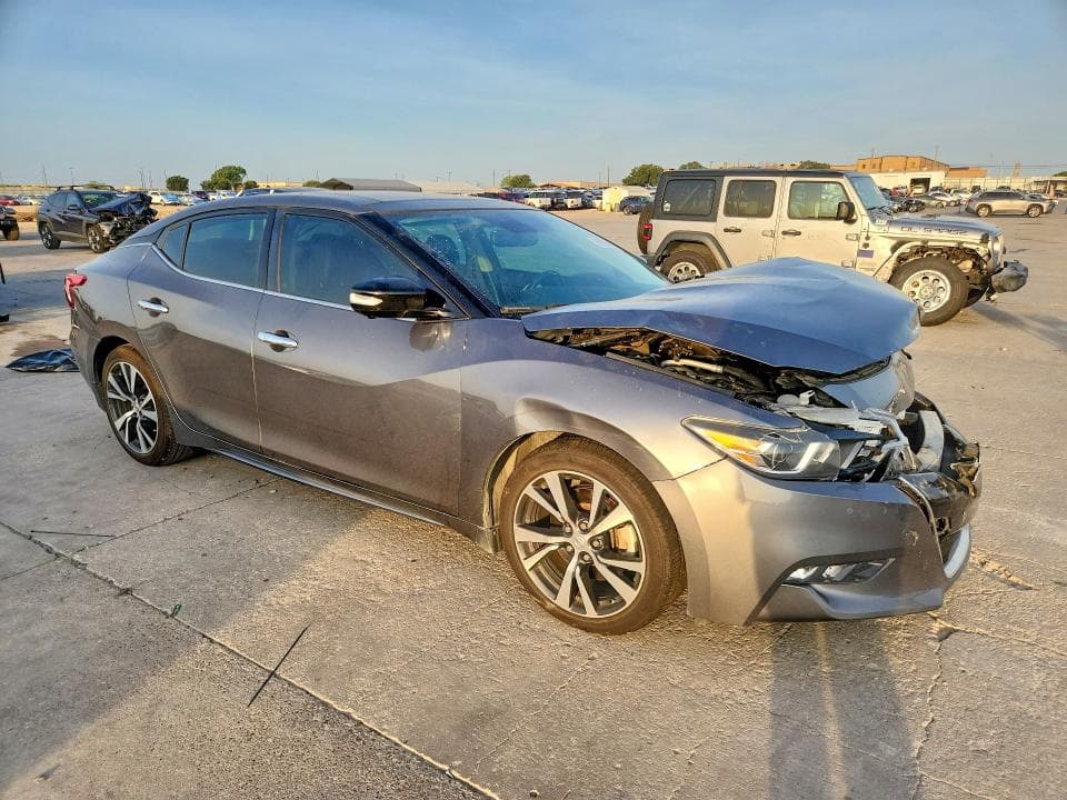 2017 NISSAN MAXIMA PLATINUM 4
