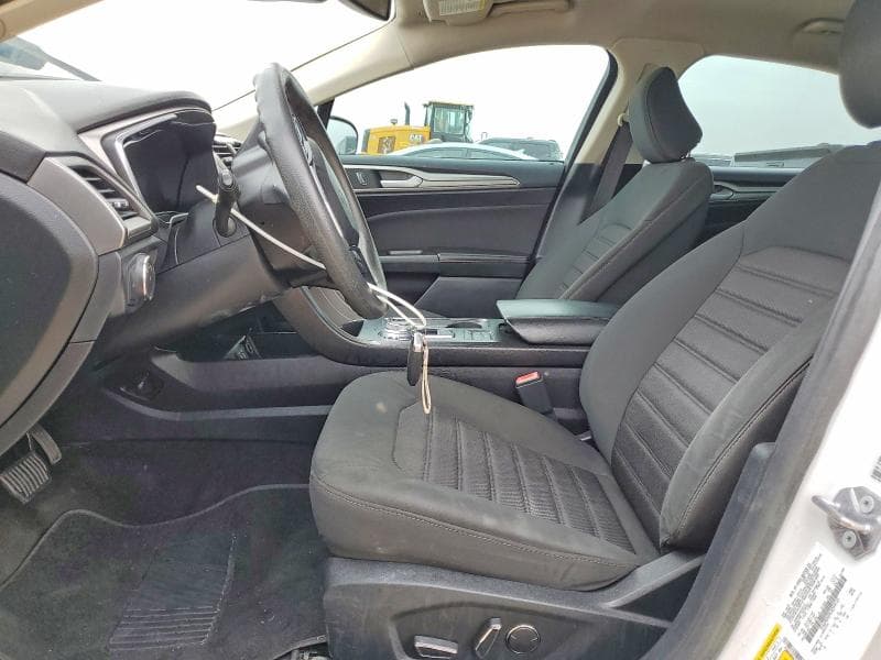 2020 FORD FUSION SE 7