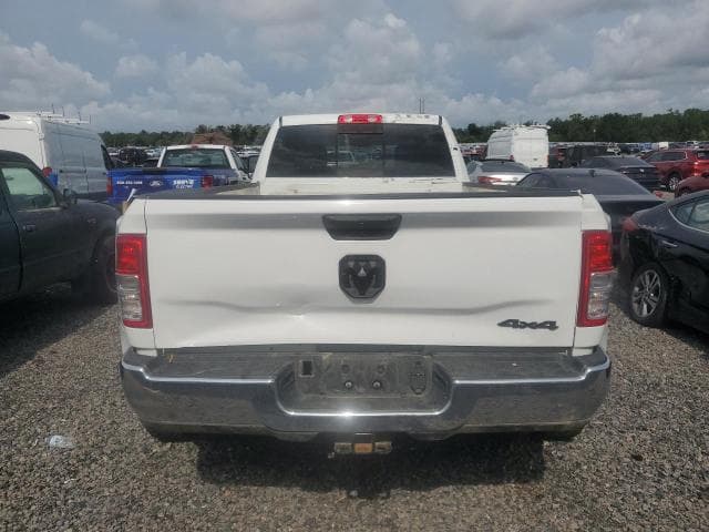 2024 RAM 3500 TRADESMAN 6