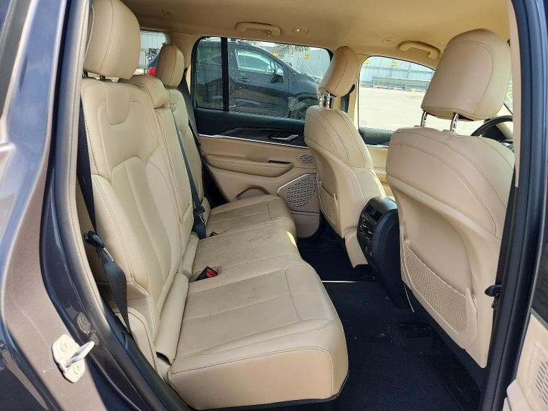 2022 JEEP GRAND CHEROKEE LIMITED 10