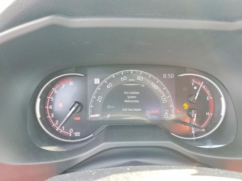 2023 TOYOTA RAV4 LE 9