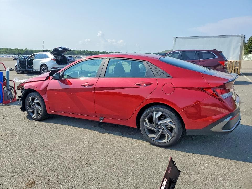 2025 HYUNDAI ELANTRA SEL SPORT 2