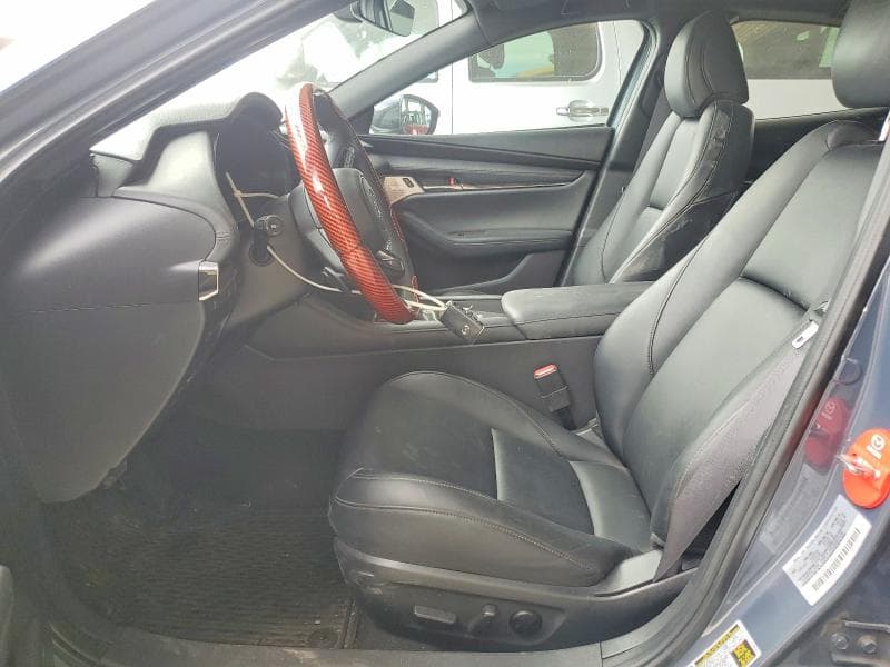 2021 MAZDA 3 7