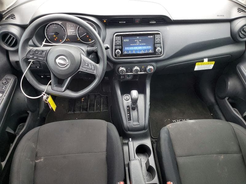 2025 NISSAN KICKS PLAY S 8