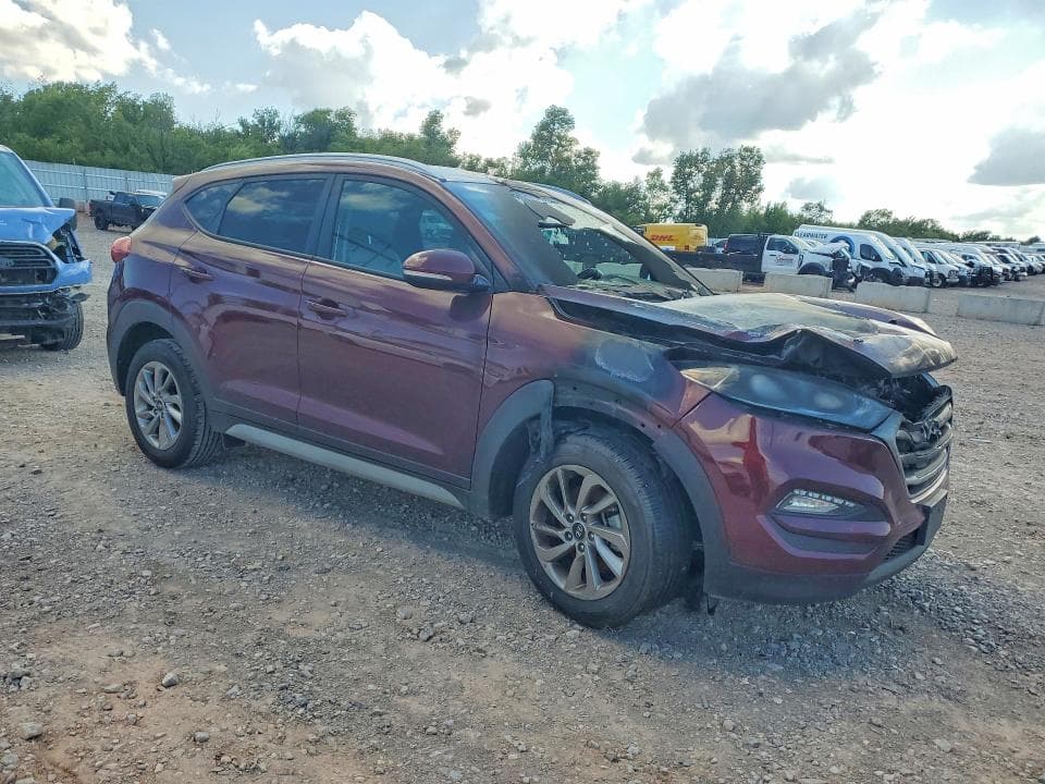 2017 HYUNDAI TUCSON SE PLUS 4