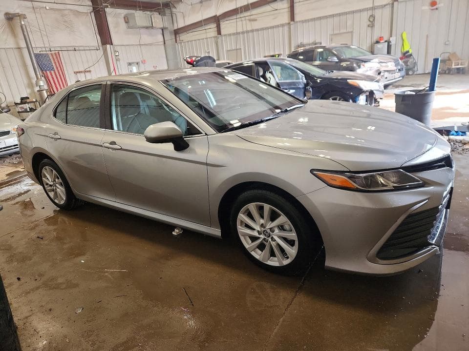 2023 TOYOTA CAMRY LE 4