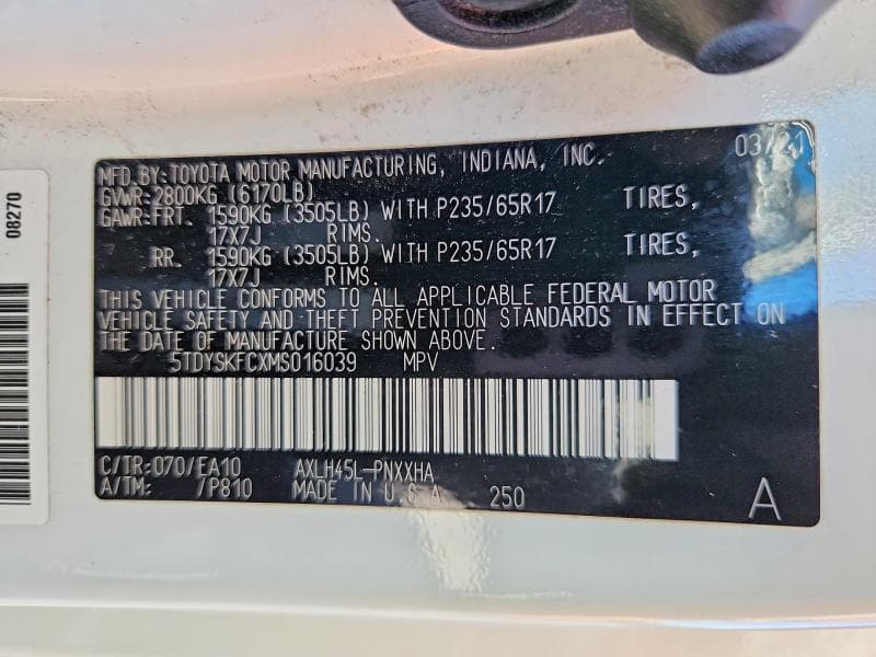 2021 TOYOTA SIENNA XLE 14
