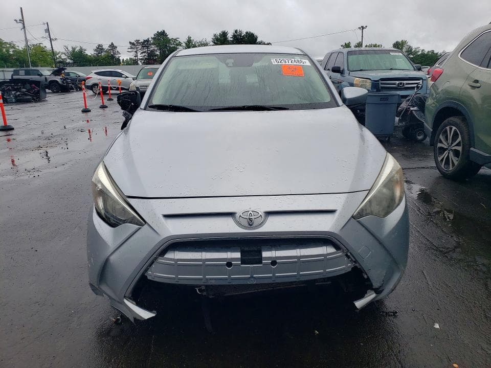 2019 TOYOTA YARIS LE 5
