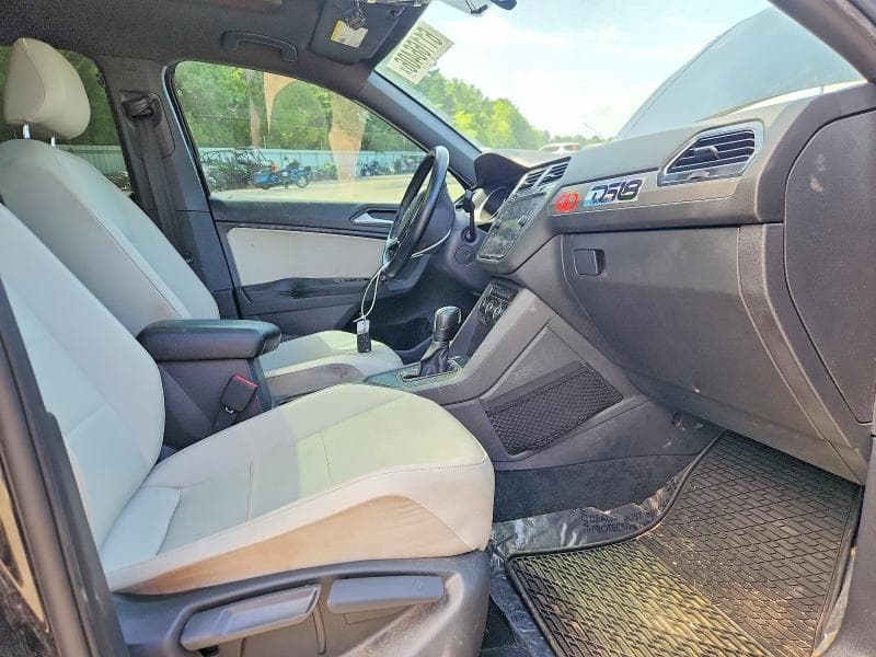 2021 VOLKSWAGEN TIGUAN SE 7