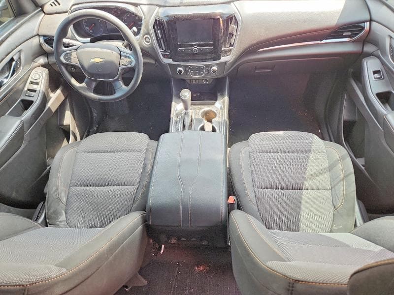 2018 CHEVROLET TRAVERSE LS 8