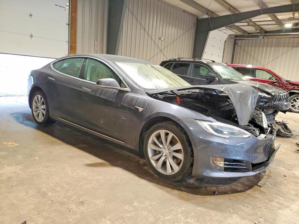 2017 TESLA MODEL S 4