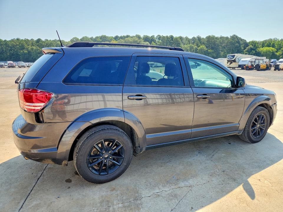 2020 DODGE JOURNEY SE 3