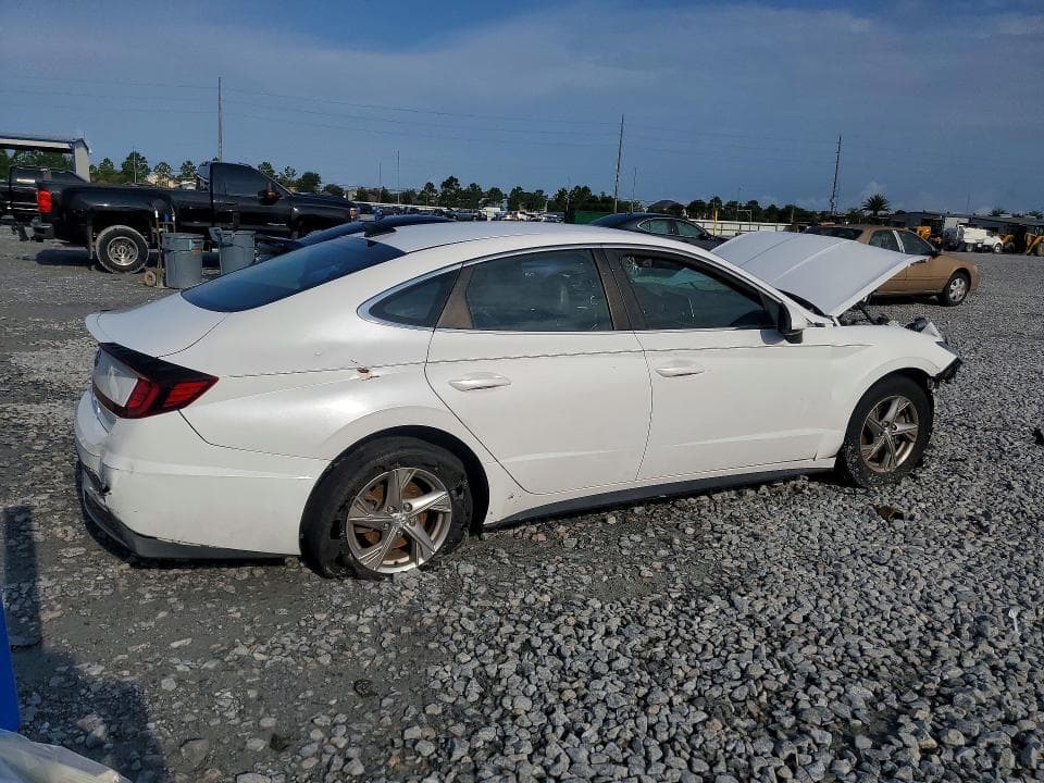 2020 HYUNDAI SONATA SE 3