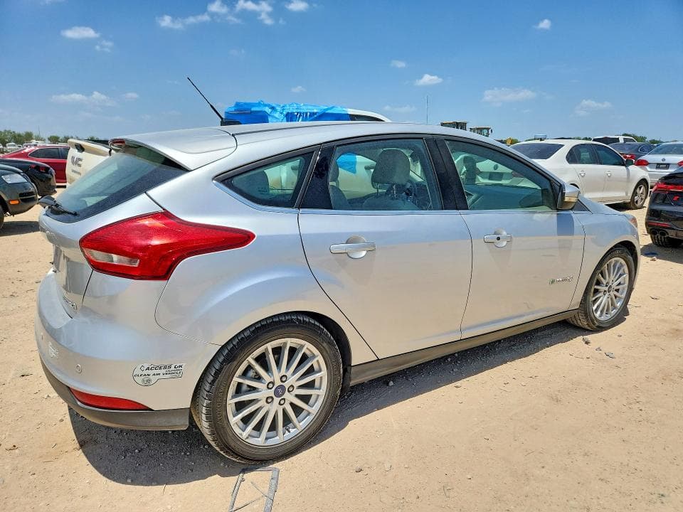 2017 FORD FOCUS BEV 3