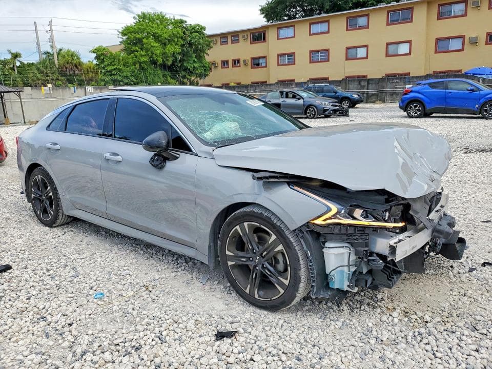 2023 KIA K5 GT LINE 4