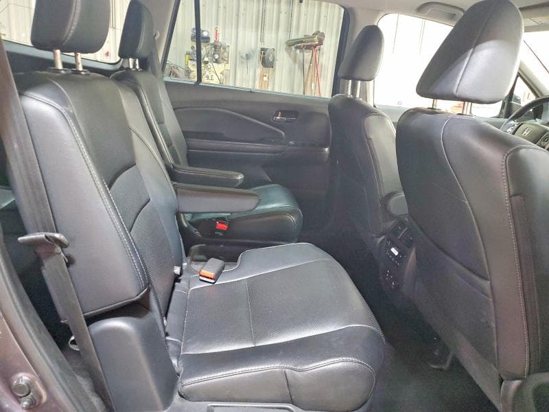 2017 HONDA PILOT ELITE 10