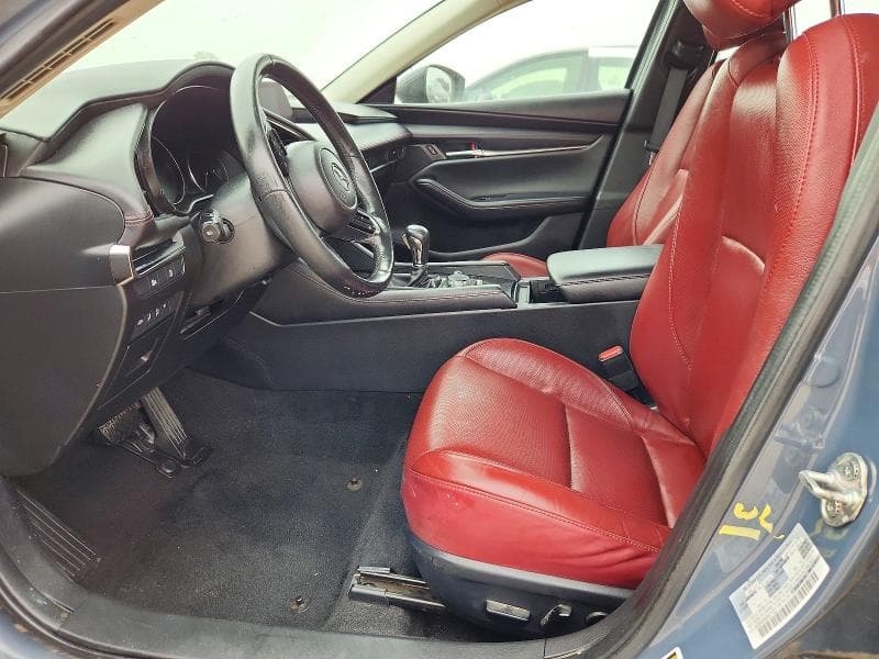 2024 MAZDA 3 PREFERRED 7