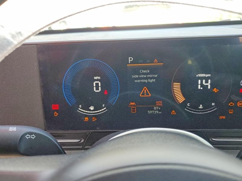 2024 HYUNDAI KONA SEL 9