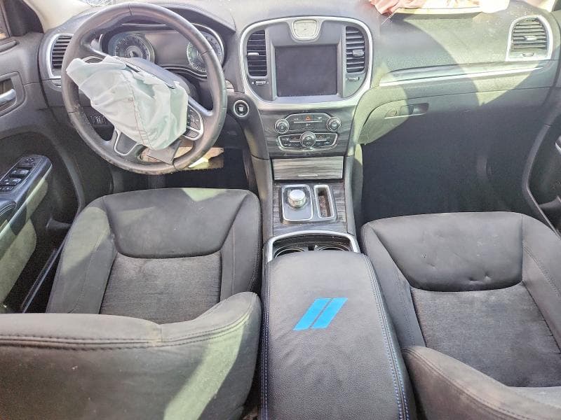 2021 CHRYSLER 300 TOURING 8