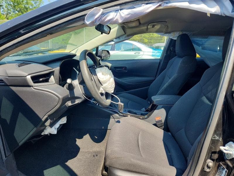 2022 TOYOTA COROLLA LE 7