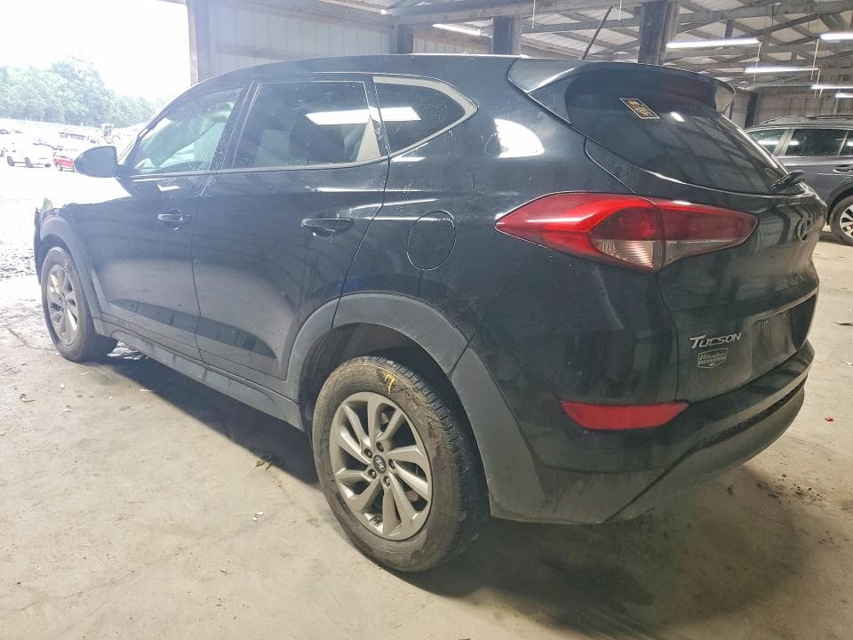 2017 HYUNDAI TUCSON SE 2