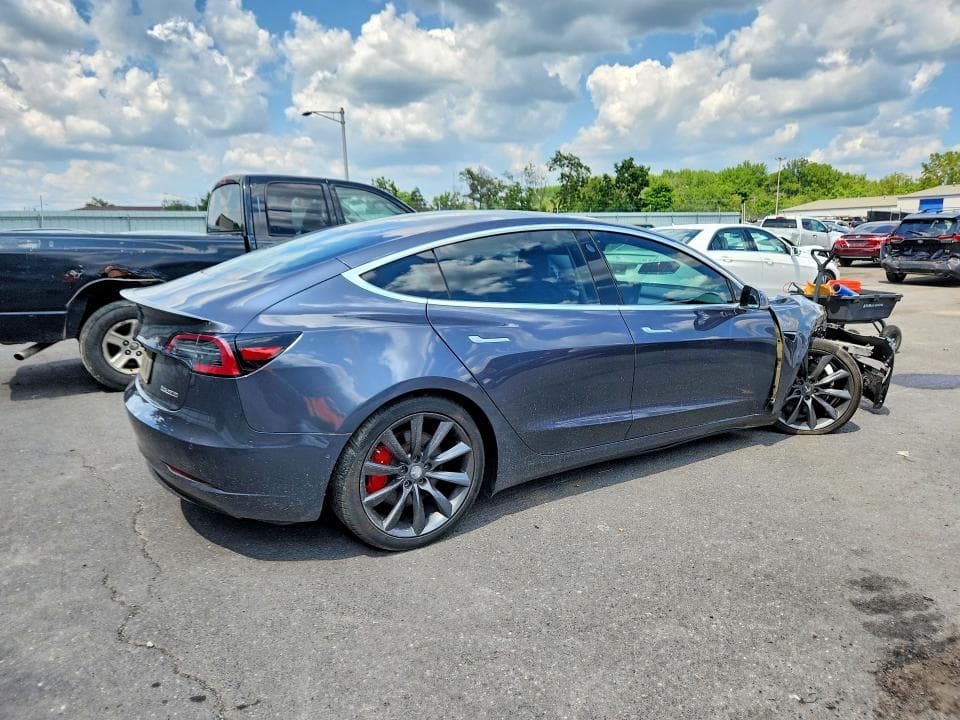 2019 TESLA MODEL 3 3
