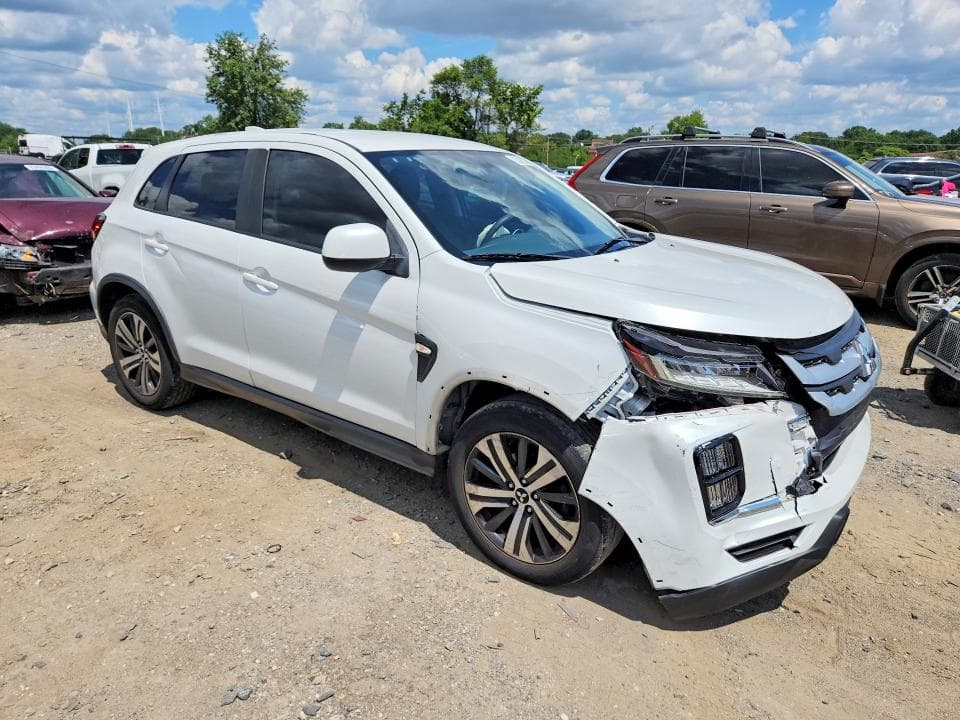 2020 MITSUBISHI OUTLANDER SPORT ES 4