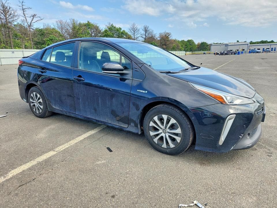 2021 TOYOTA PRIUS LE AWD-E 4