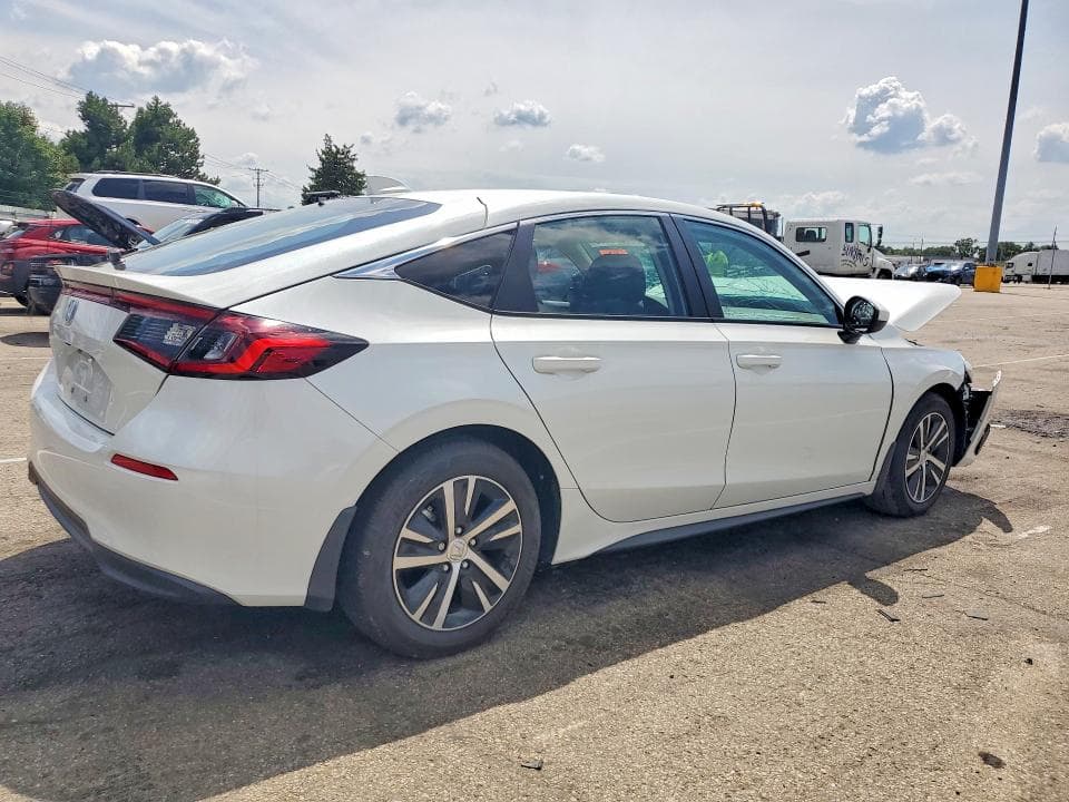 2024 HONDA CIVIC LX 3