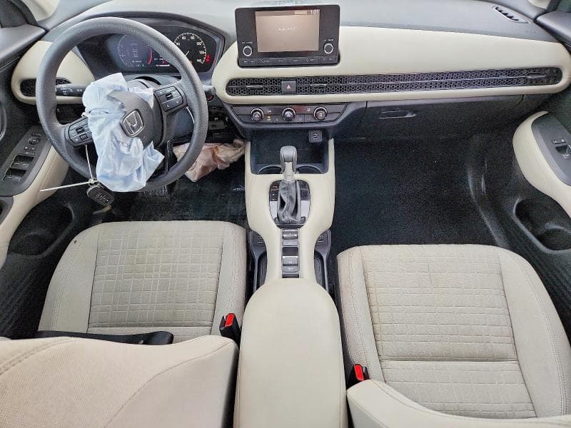 2023 HONDA HR-V LX 8