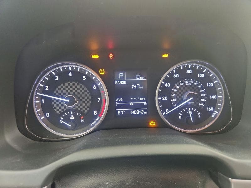 2019 HYUNDAI ELANTRA SE 9