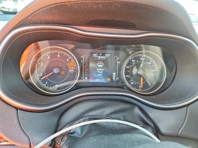 2019 JEEP CHEROKEE LATITUDE PLUS 9