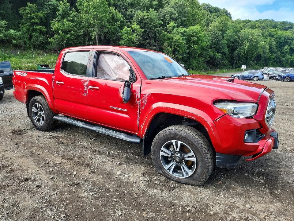 2017 TOYOTA TACOMA TRD SPORT 4