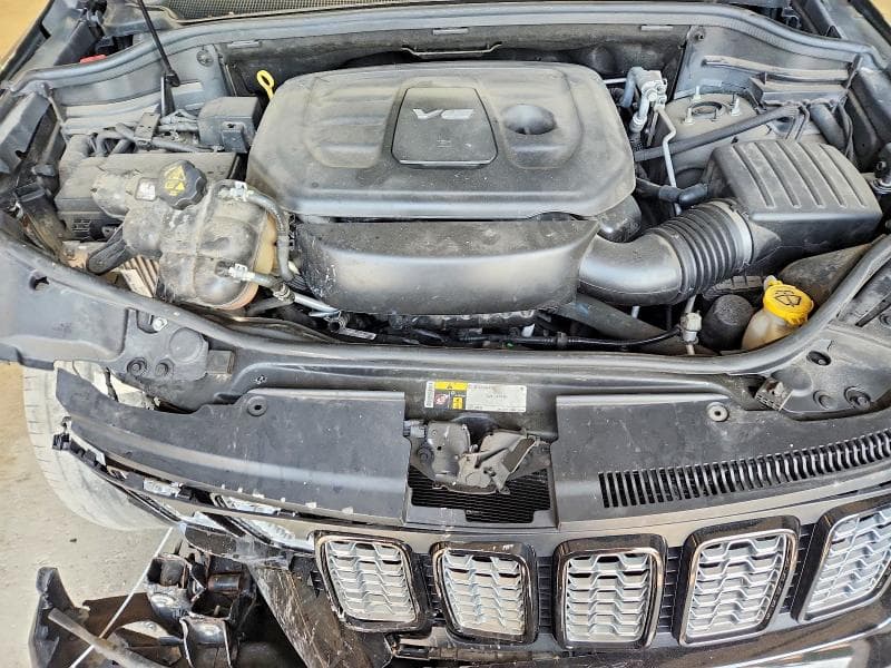 2018 JEEP GRAND CHEROKEE LAREDO 12