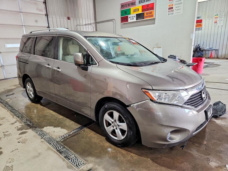 2017 NISSAN QUEST SV 4