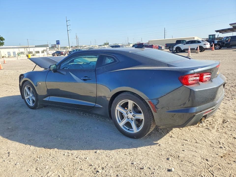 2021 CHEVROLET CAMARO LS 2