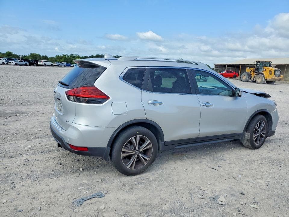 2019 NISSAN ROGUE SV 3