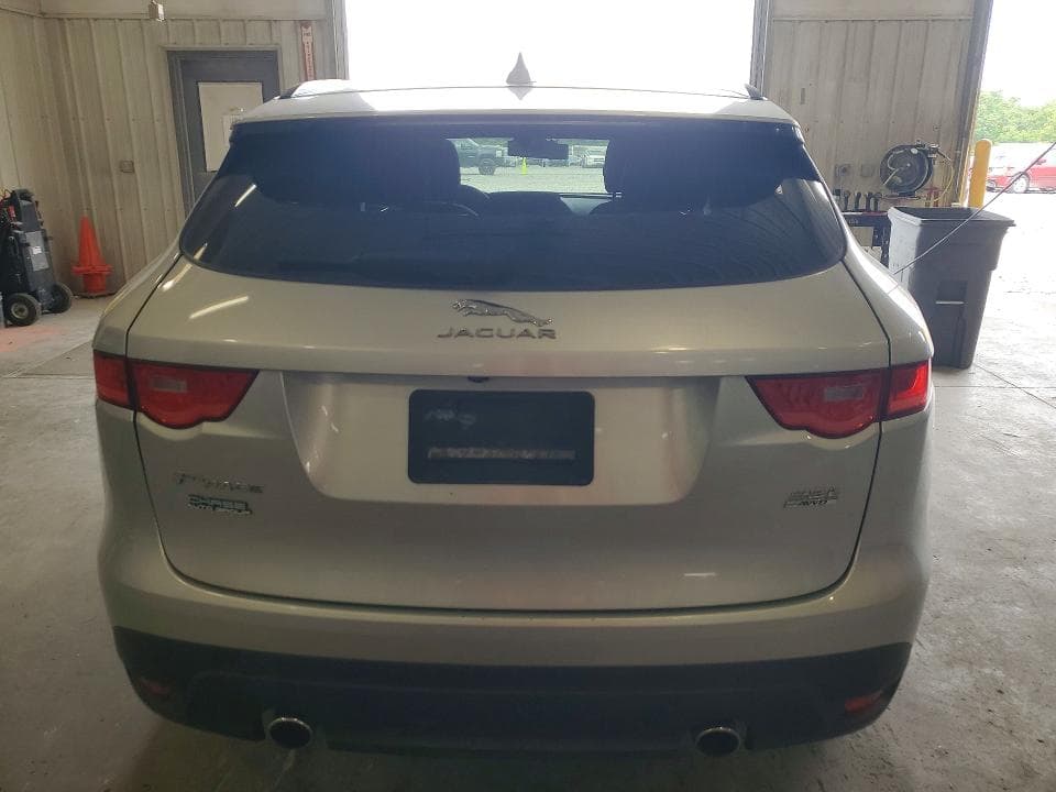 2017 JAGUAR F-PACE PREMIUM 6