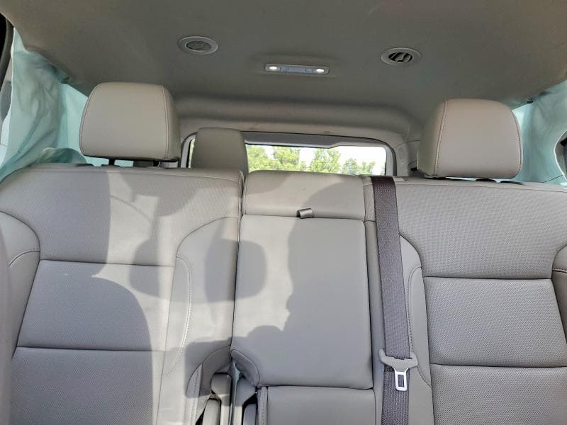 2023 GMC ACADIA SLT 10