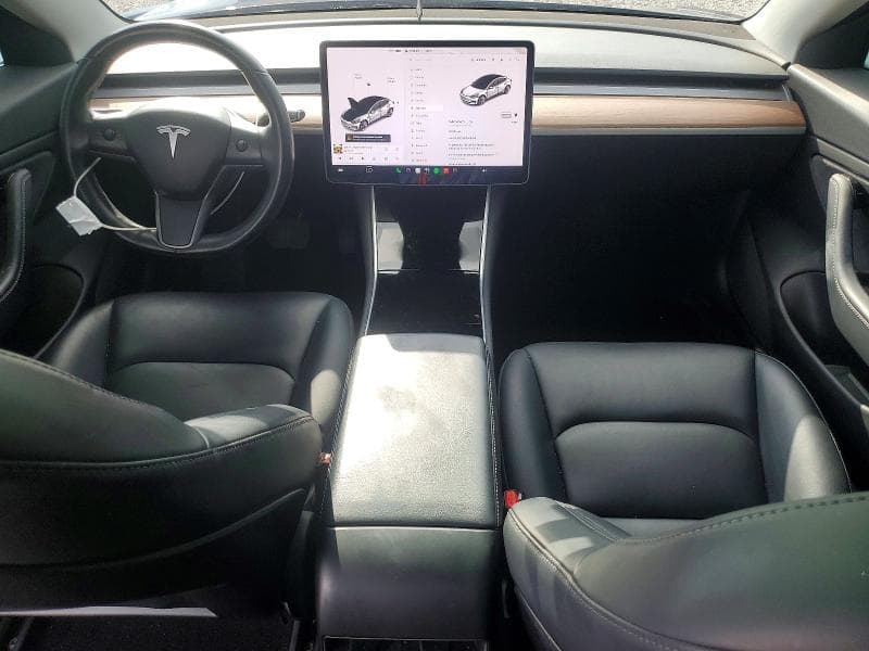 2018 TESLA MODEL 3 8