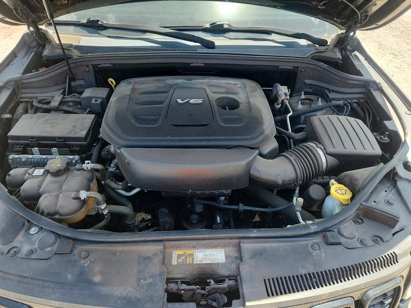 2019 JEEP GRAND CHEROKEE LAREDO 12