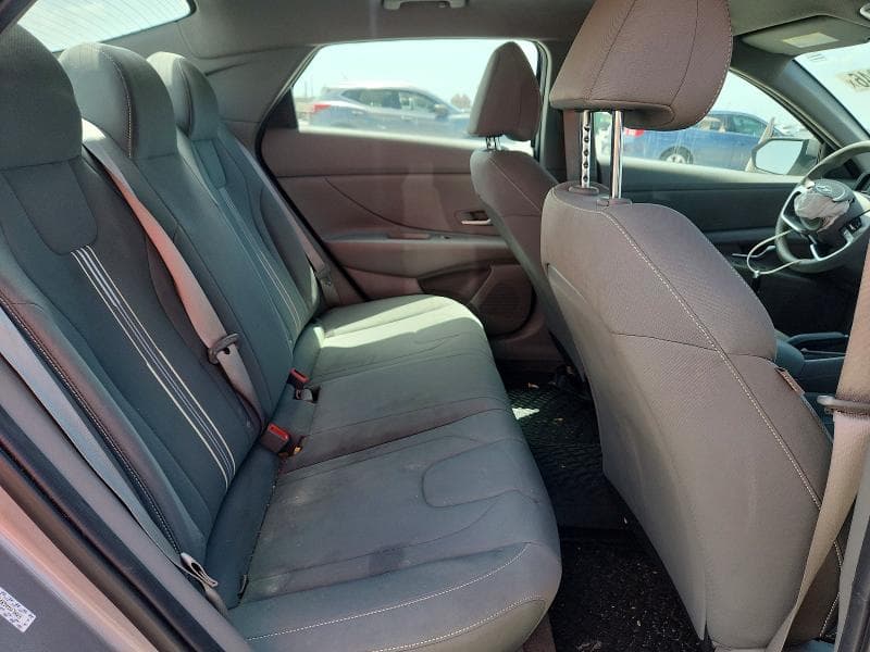 2023 HYUNDAI ELANTRA SEL 10