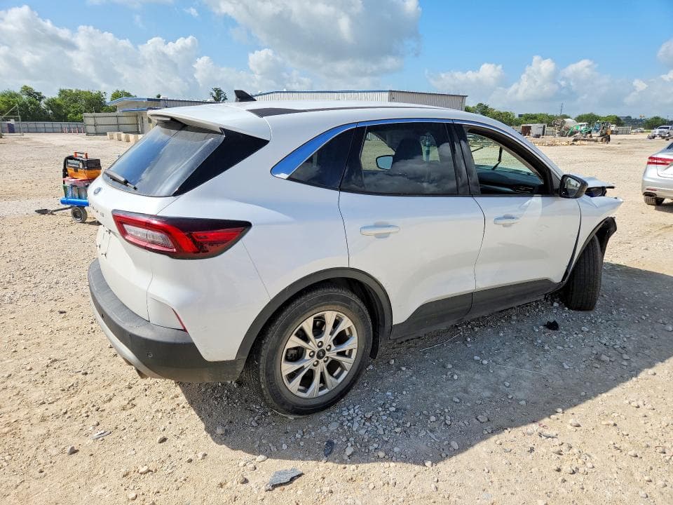 2023 FORD ESCAPE ACTIVE 3