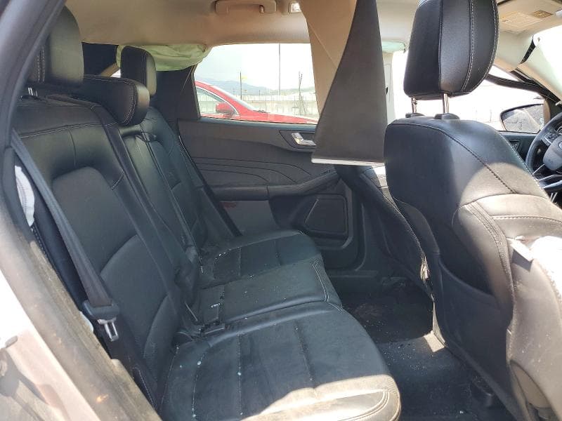 2021 FORD ESCAPE SEL 11