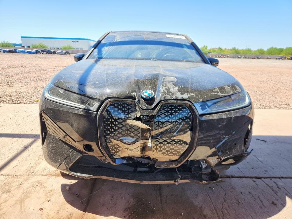 2025 BMW IX XDRIVE50 5