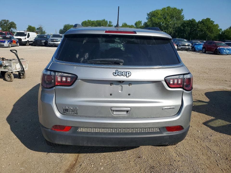 2022 JEEP COMPASS LATITUDE LUX 6
