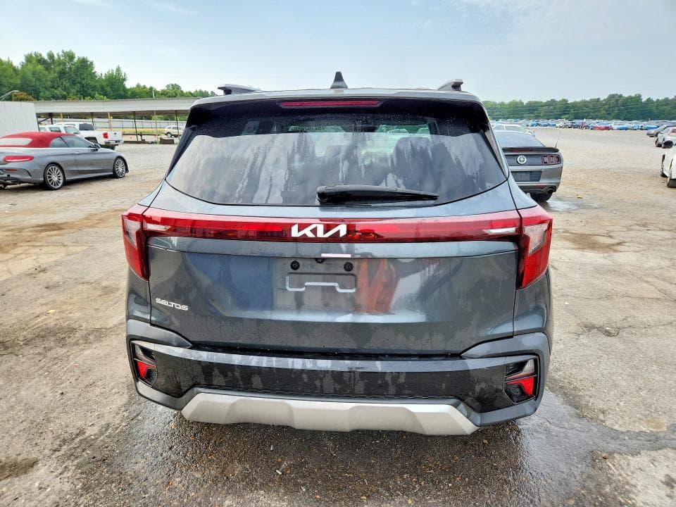 2024 KIA SELTOS EX 6
