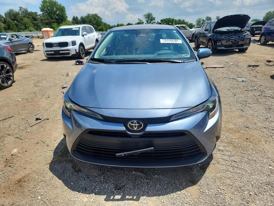 2024 TOYOTA COROLLA LE 5