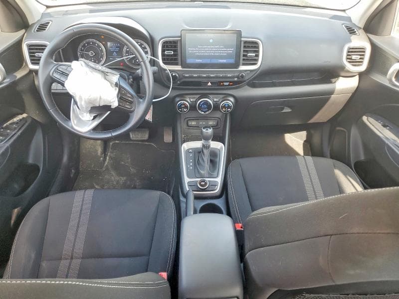 2022 HYUNDAI VENUE SEL 8